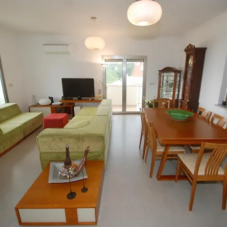 Blue Sky - With Roof Terrace In Nazare