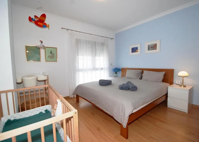 Blue Sky - With Roof Terrace In Apartment