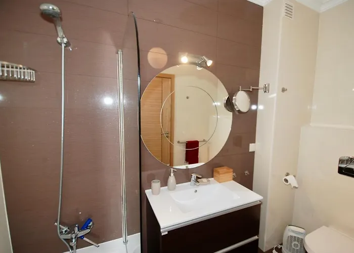 Blue Sky - With Roof Terrace In Apartment Nazare